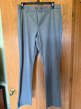 Calvin Klein Men’s Gray Stretch Dress Pants - Modern Flat Front - size small